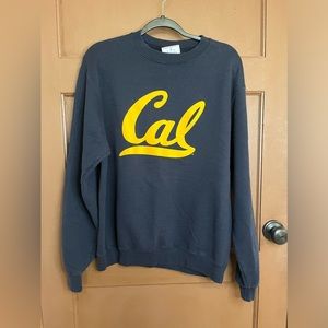 ❌SOLD❌ Vintage 90’s // Women’s Champion Cal Sweatshirt // Navy // Size M